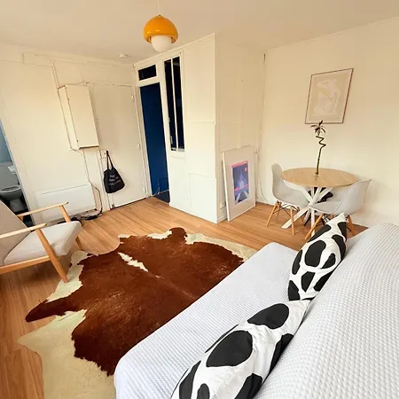 Location Le Marais Homestay